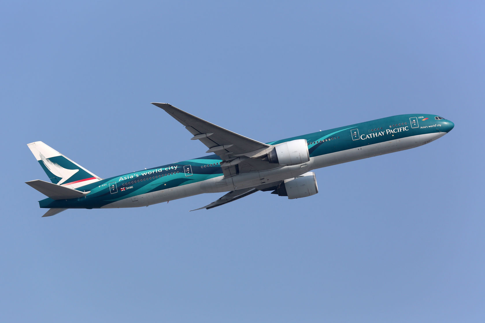 Cheap air ticket Cathay Pacific