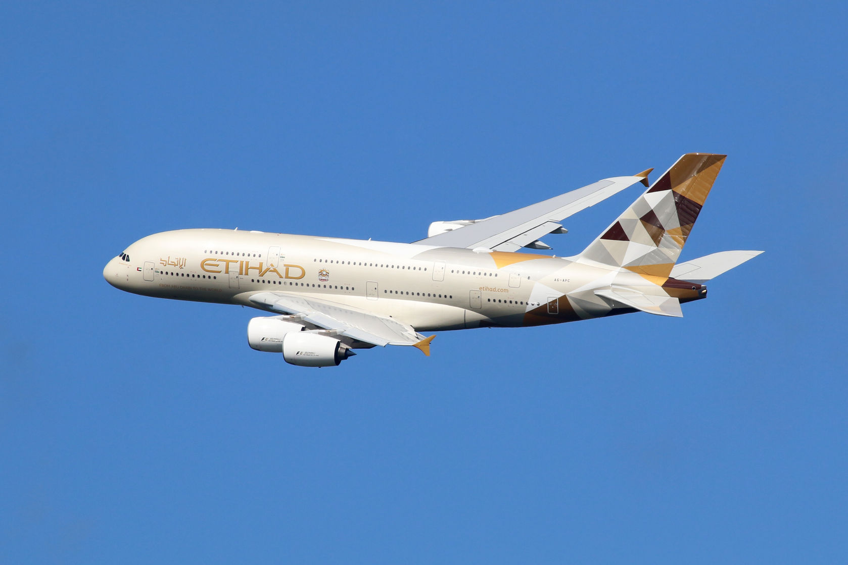 Cheap air ticket Etihad Airways