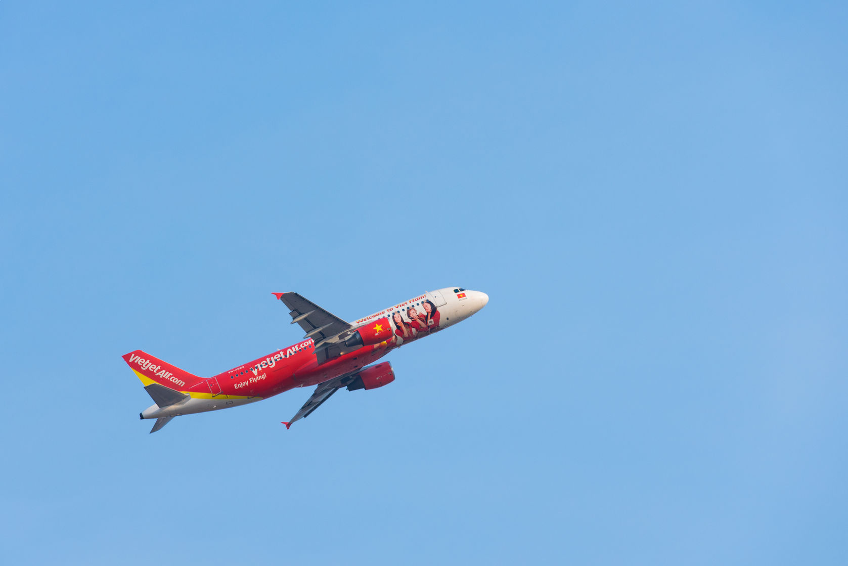 Cheap air ticket Vietjet Air