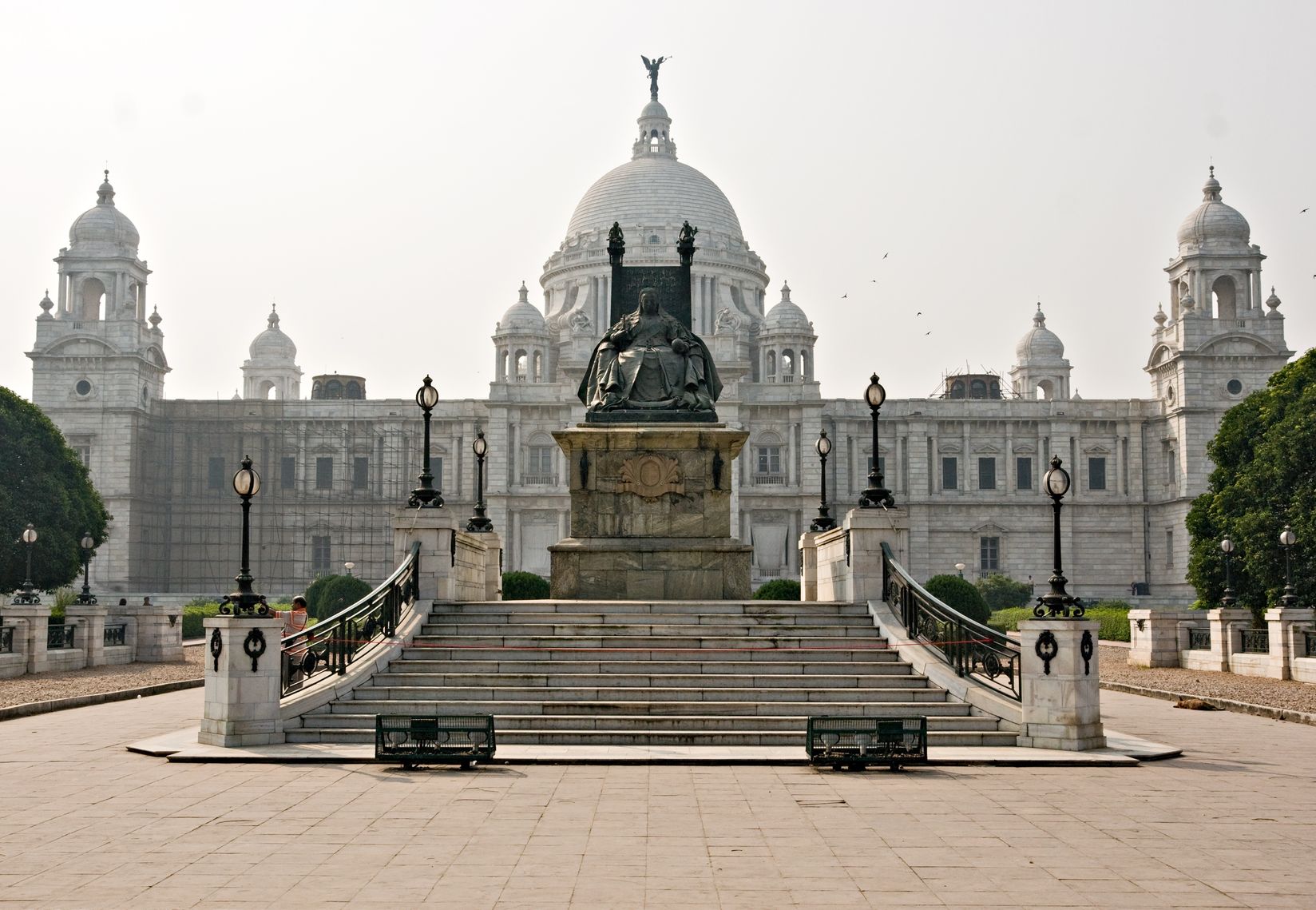 Cheap flight to Kolkata