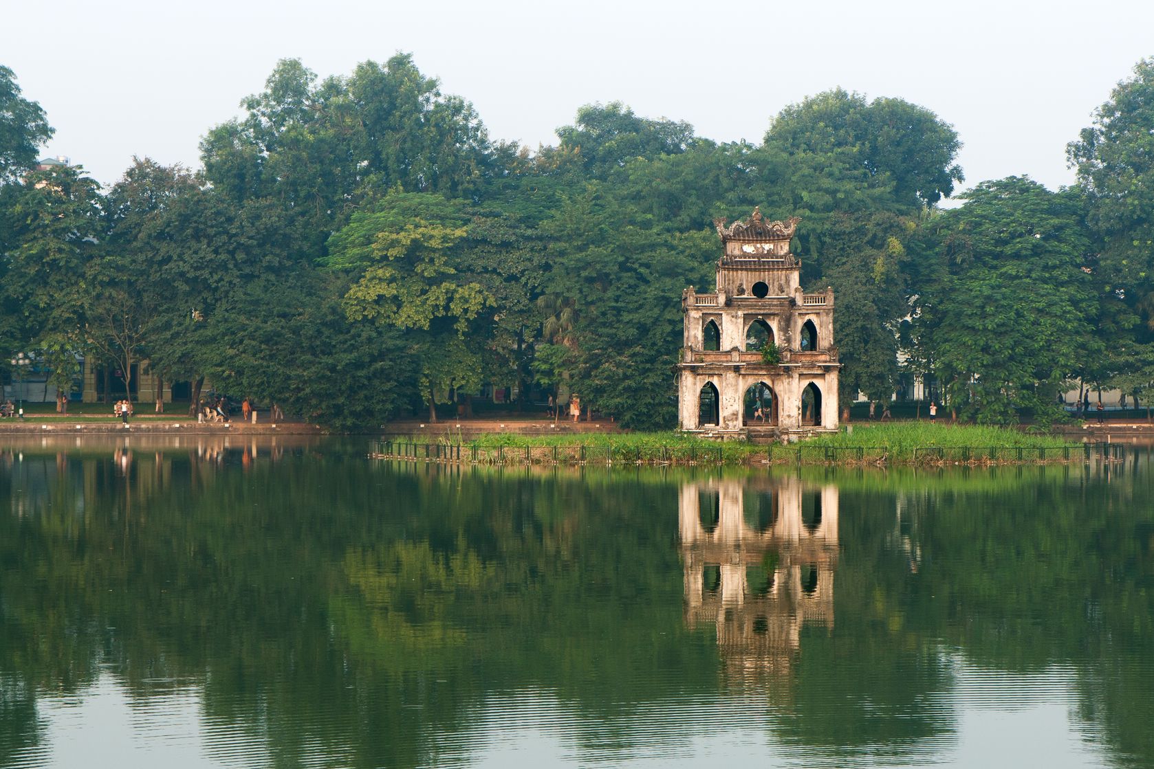 Cheap flight to Hanoi