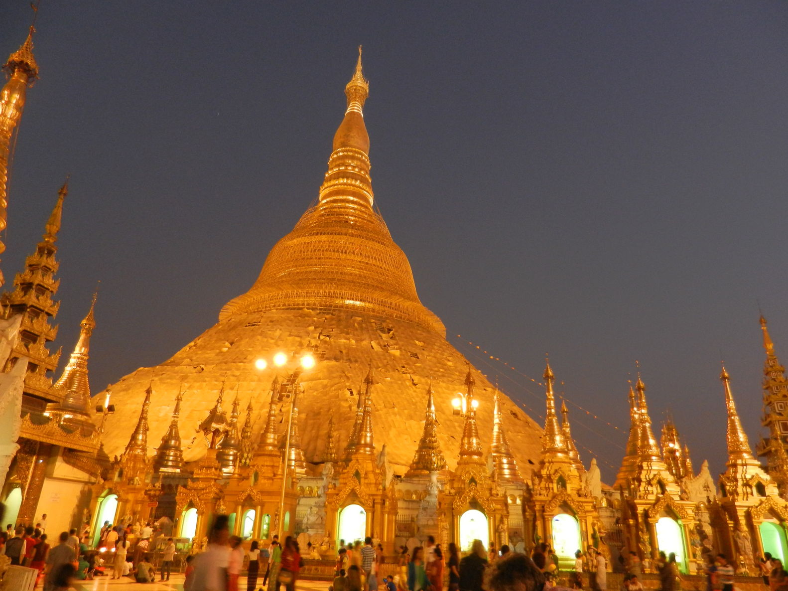 Cheap flight to Yangon