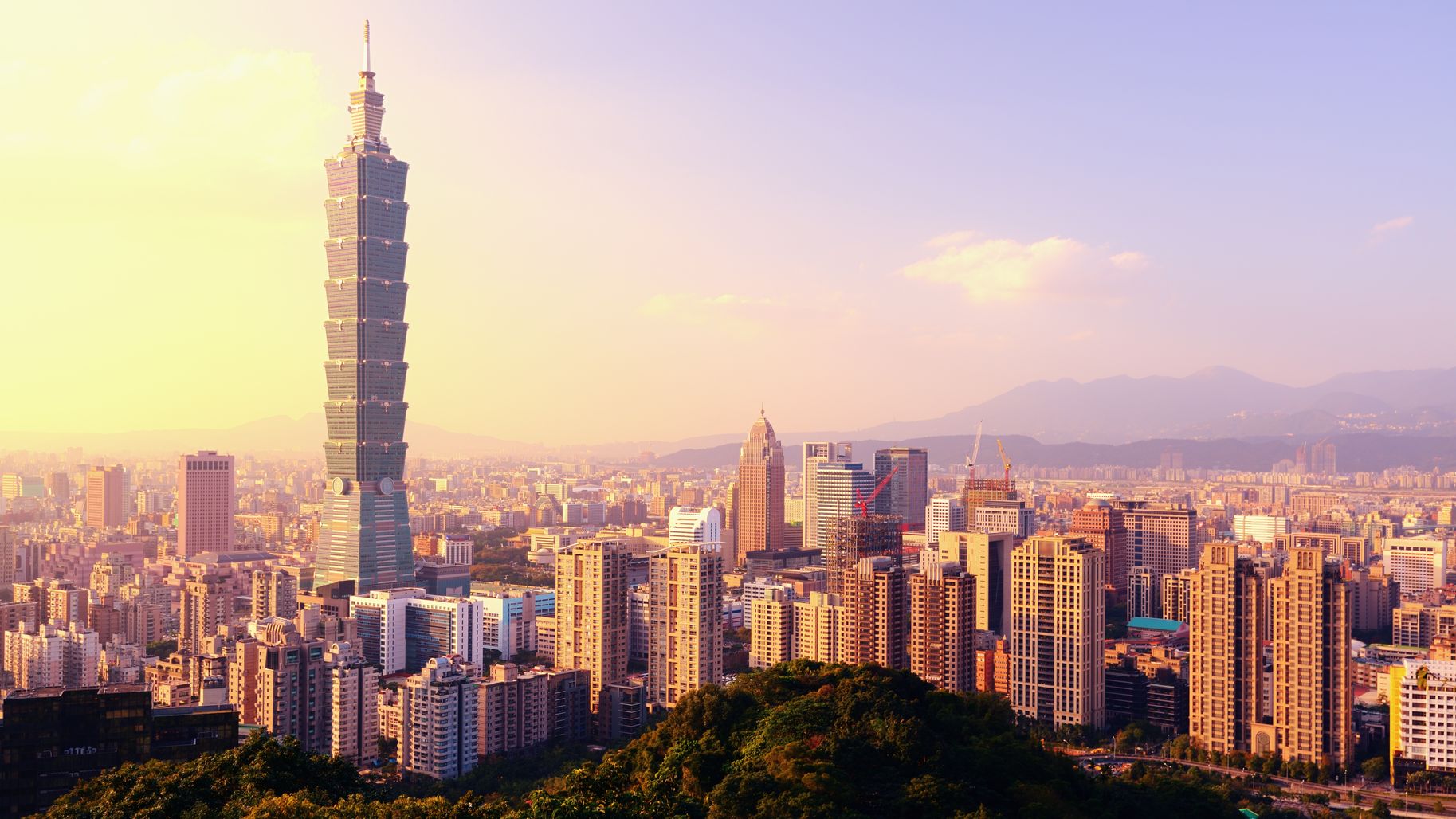 Cheap flight to Taipei